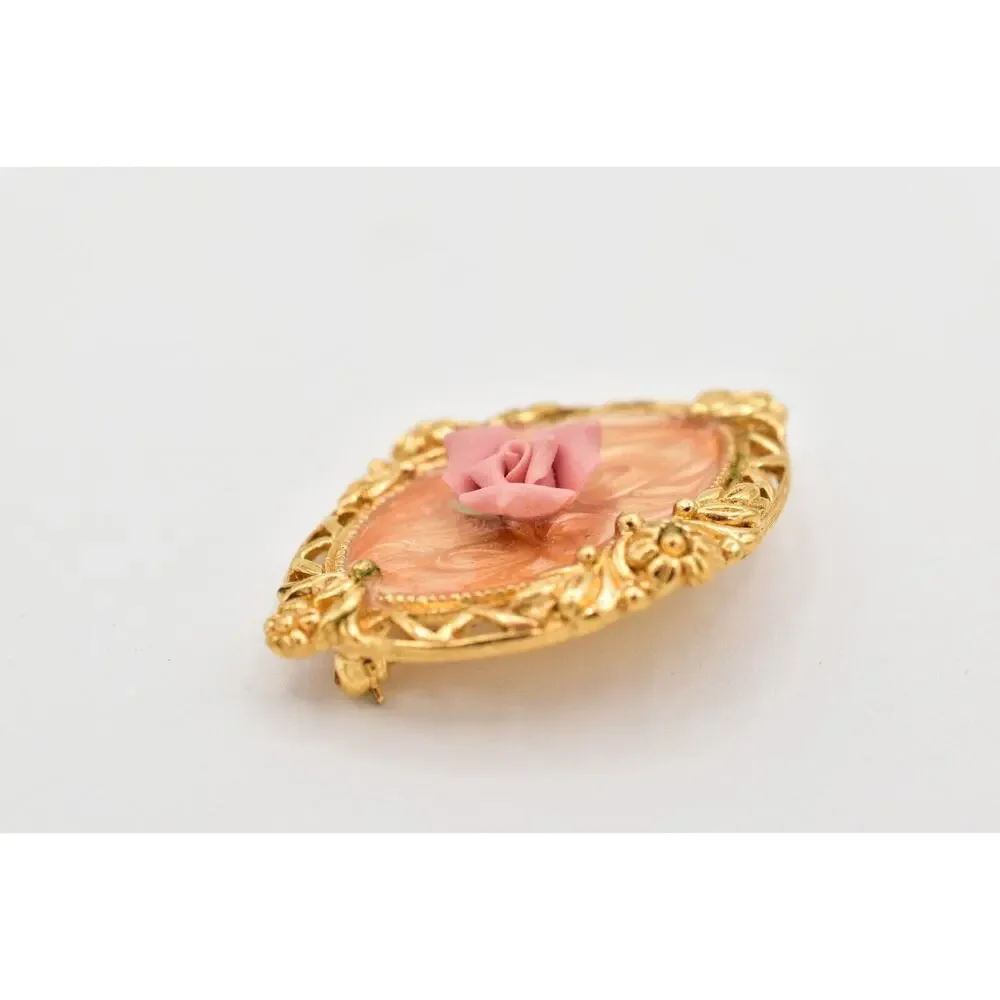 Avon Vintage Porcelain Rose Pin Brooch Enamel Gold Tone Romantic 1980s BinBG
